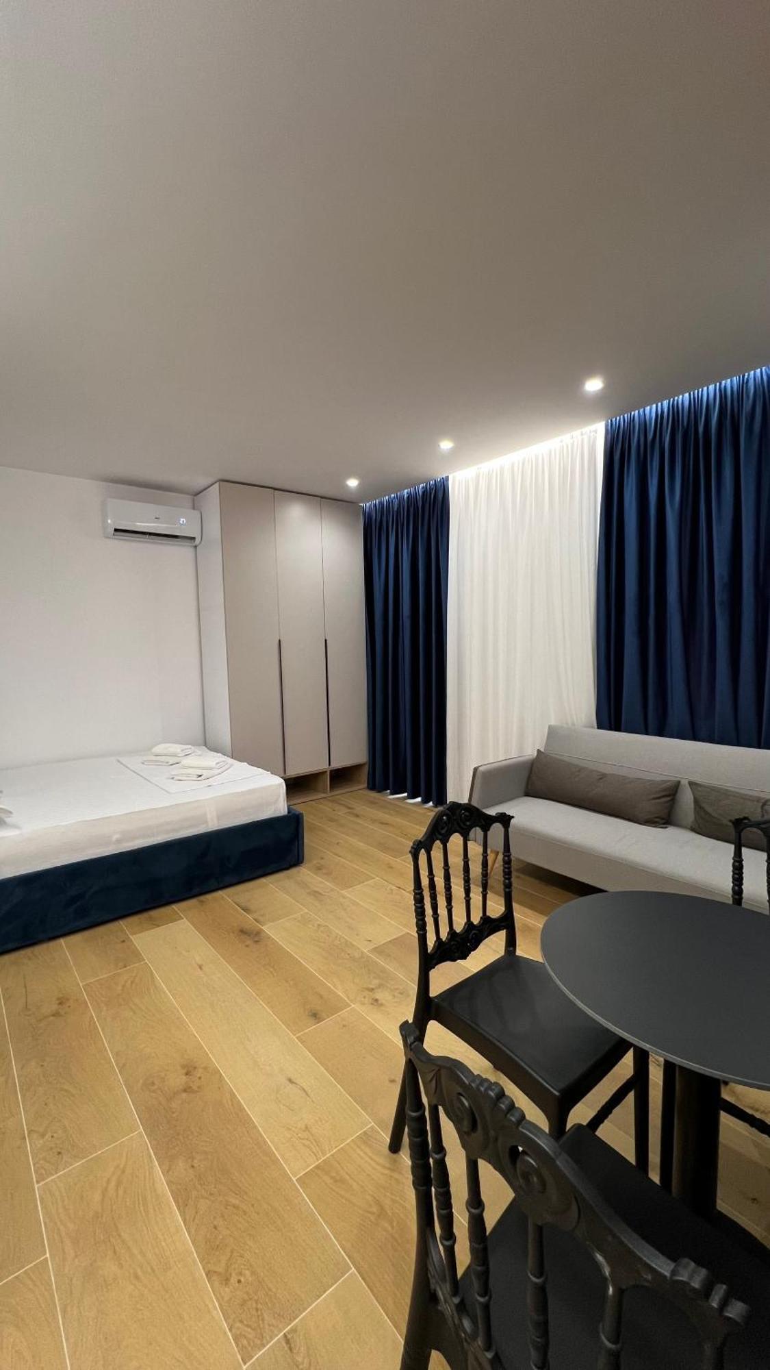 Apartment Tirana Central Apartments *
